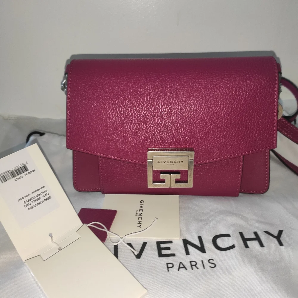 Givenchy GV3 Small Goatskin Shoulder Bag Orchid